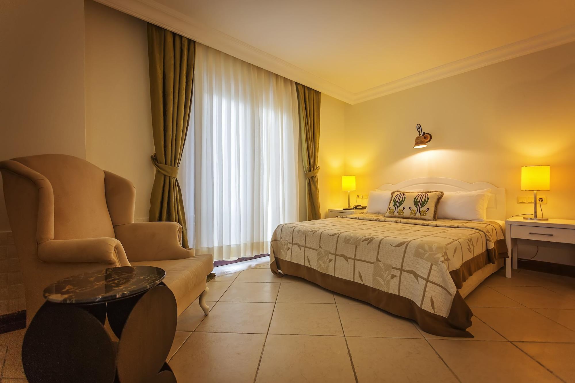 Paradise Garden Hotel 올루데니스 외부 사진